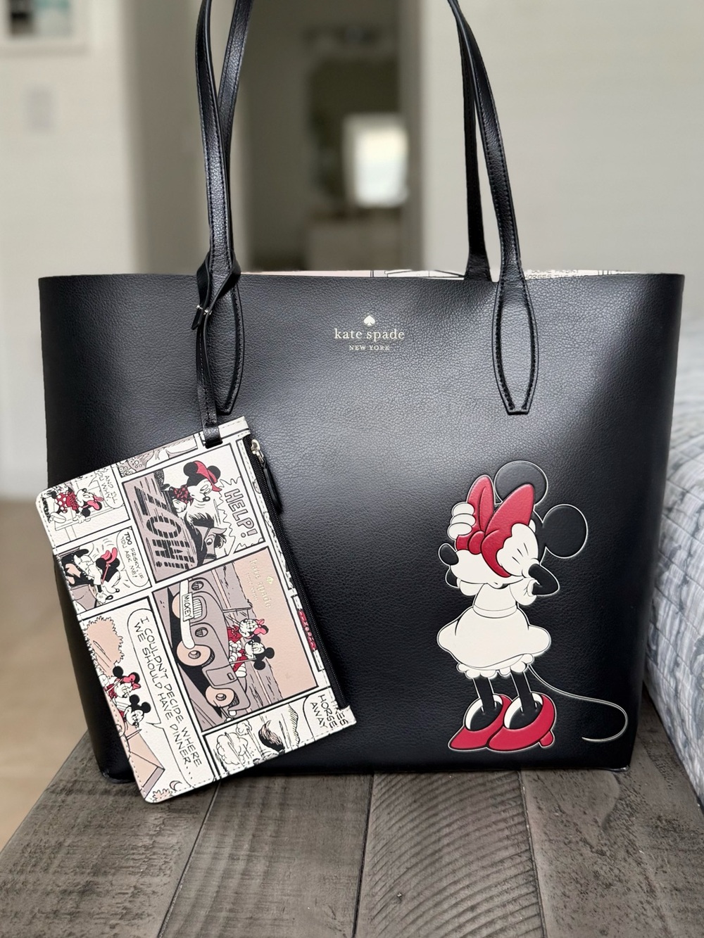 Disney X Kate Spade New York Minnie Mouse Tote Bag & Wristlet $399 MSRP